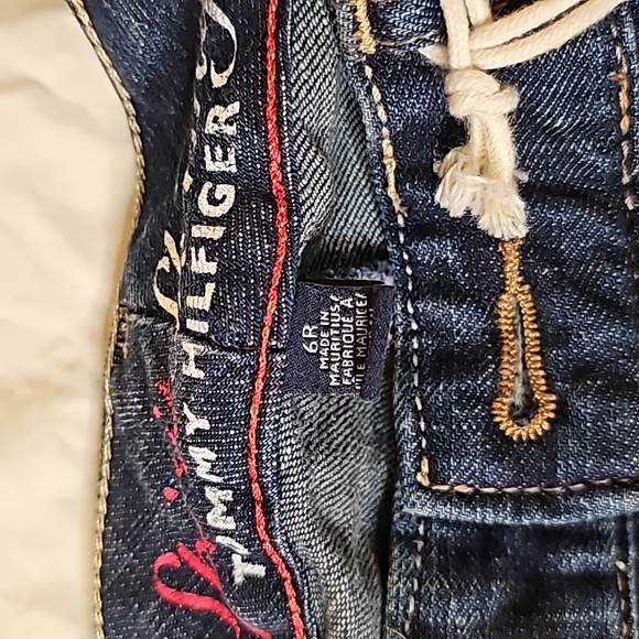 NWT Tommy Hilfiger skinny Spirit Mid rise jeans size 6 reg - Picture 2 of 10